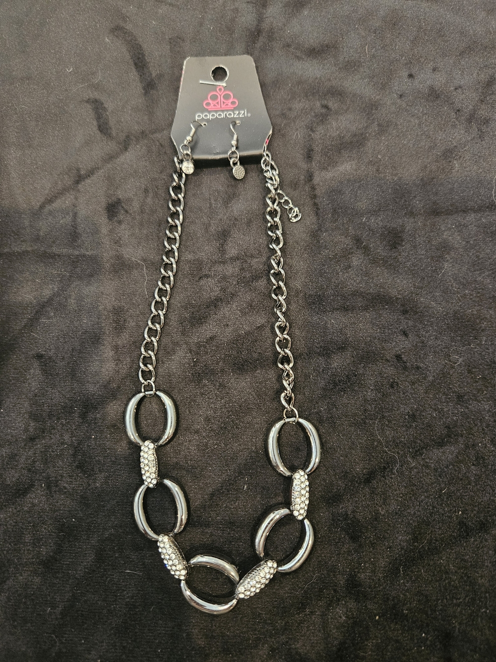 paparazzi Silver-Tone Linked Necklace with Sparkling Pavé Rings